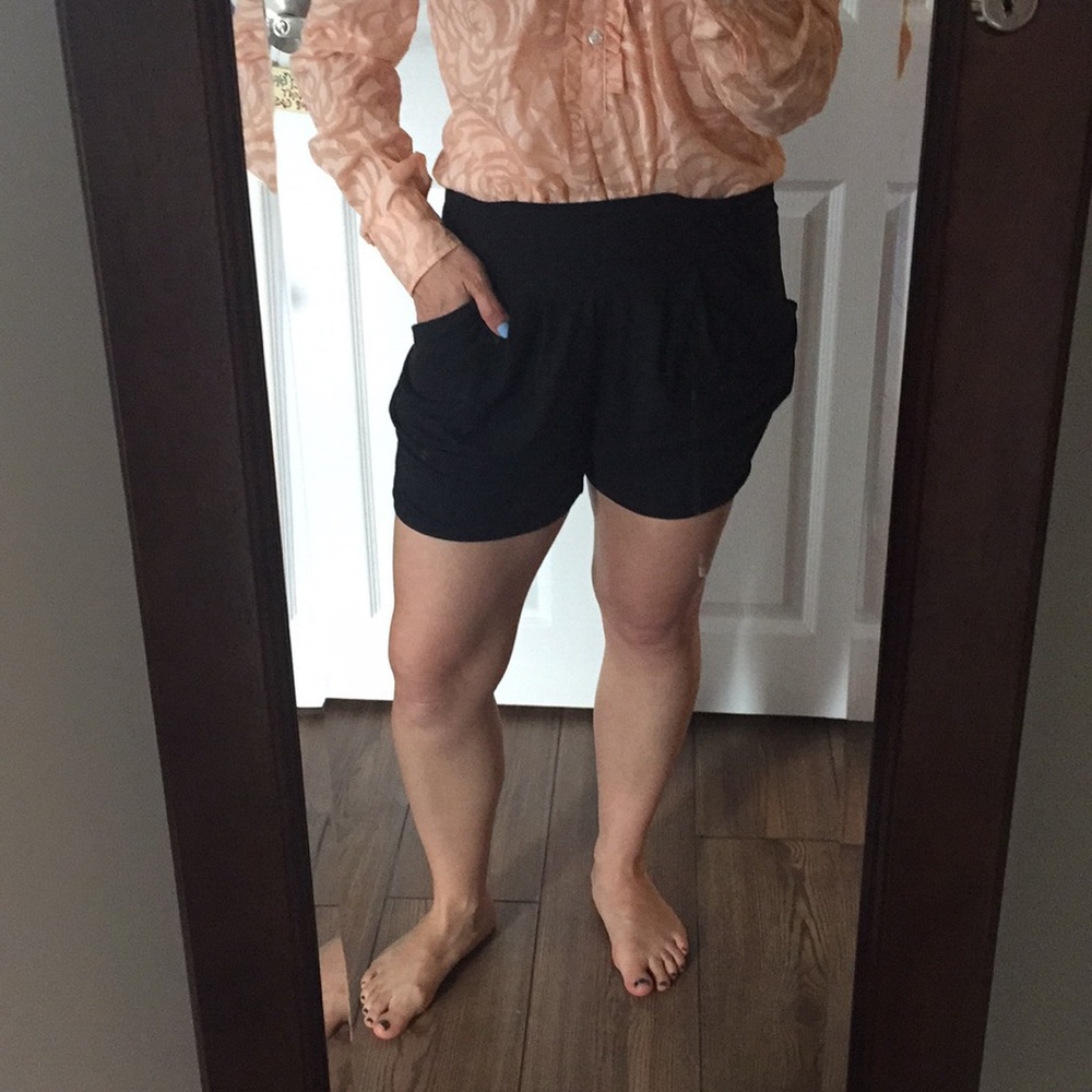 Cotton causal shorts